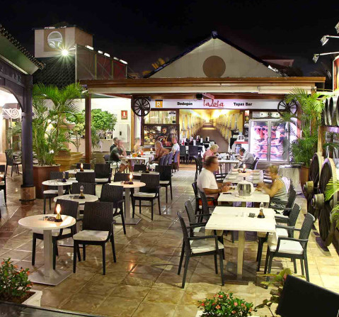 Sótano hierro Violeta Restaurantes donde comer en Tenerife | Playa de Las Américas - Costa Adeje